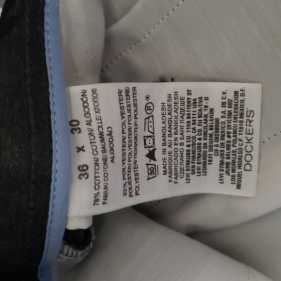 NWT Men's Dockers the original signature khaki classic fit pants, Size 3… - Picture 4 of 12